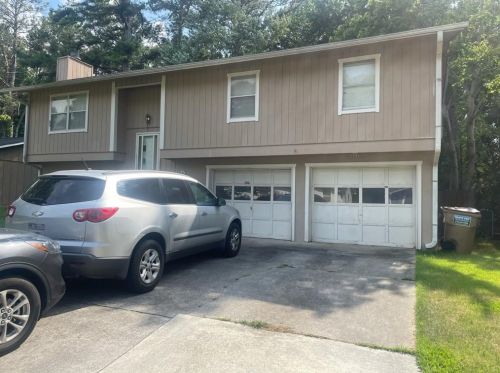 2431 Northbrook Rd, Lithonia, GA 30039-4214