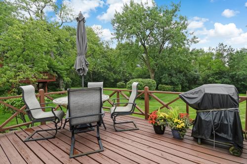 11317 74th St, Willowbrook IL  60527-7703 exterior