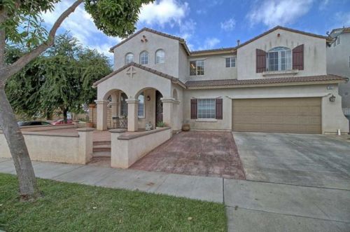 901 Lucero St, Oxnard, CA 93030-5575