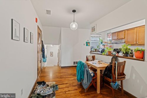 716 10th St, Philadelphia PA 19148-5006 exterior