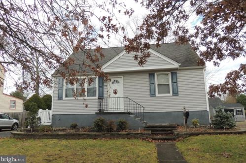 55 Fernwood Ave, Pitman, NJ 08071-1223