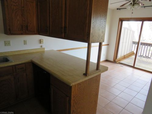 1265 Bridle Path Ct, Saint Paul MN  55110-2230 exterior