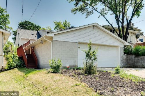 1655 Fernwood St, Saint Paul MN  55108-2220 exterior