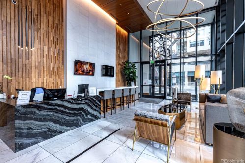 155 Steele St, Denver CO  80206-5207 exterior