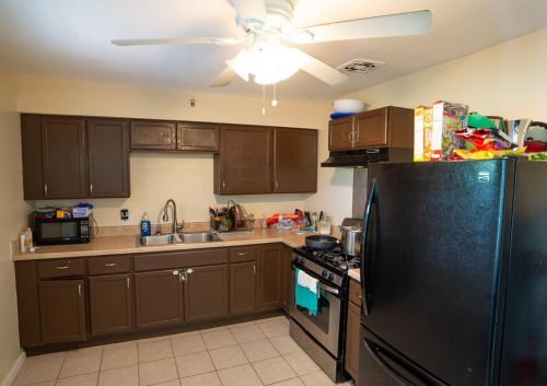 3041 Aquadale Ln, Cincinnati, OH 45211-8004