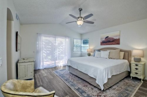 5385 Gooseberry Way, Oceanside CA  92057-4633 exterior