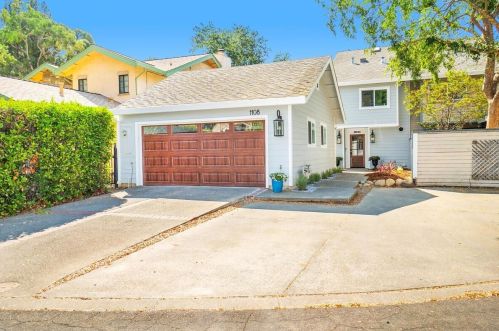 1108 Valencia Ave, Davis, CA 95616-5701