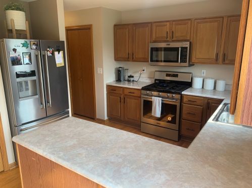 1329 Arneita St, Sycamore IL  60178-1159 exterior
