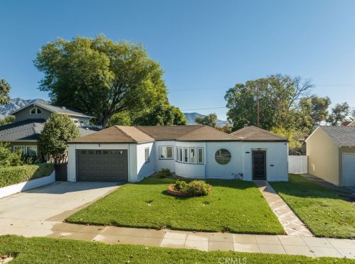 1054 Lamer St, Burbank, CA 91506-1321