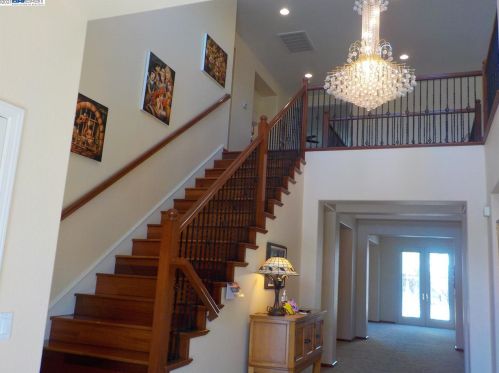 6879 New Melones Cir, Discovery Bay, CA 94505-2635