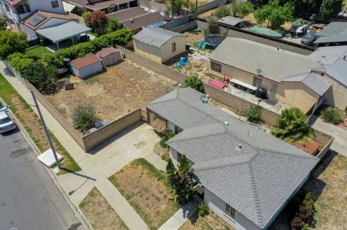 9453 Van Ruiten St, Bellflower, CA 90706-2252