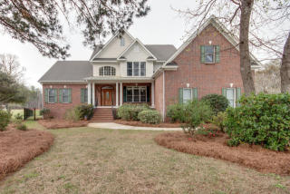 709 Castle Pinckney Dr, Charleston, SC 29412-4404