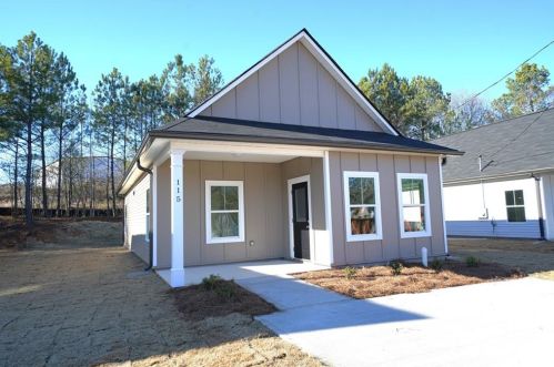 115 Chalfont Cir, Carrollton, GA 30117-2157