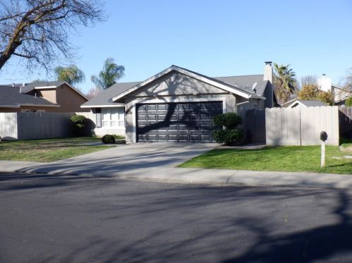 1433 Entrada Way, Modesto, CA 95355-3403