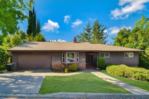165 Raylan Dr, Sutter Creek, CA 95685-4018