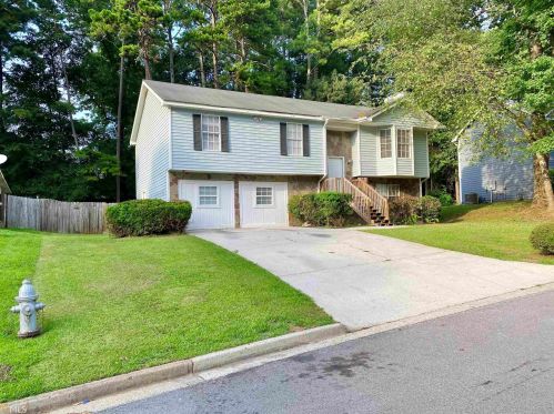 987 Fox Valley Trl, Stone Mountain, GA 30088-2617