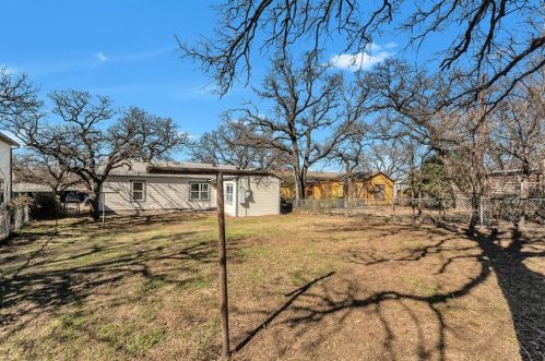 2217 Sturges Dr, Fort Worth TX  76112-3816 exterior