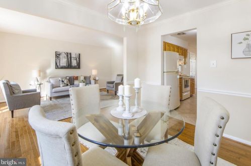 2017 Featherwood St, Silver Spring MD 20904-6643 exterior