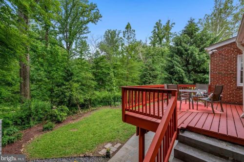 8024 Glenside Dr, Silver Spring MD 20912-7326 exterior