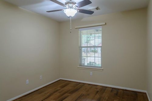 19 Wild Orchid Ct, Conroe TX  77385-3558 exterior
