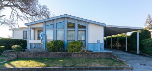 6804 Lake Cove Ln, Citrus Heights, CA 95621-3569