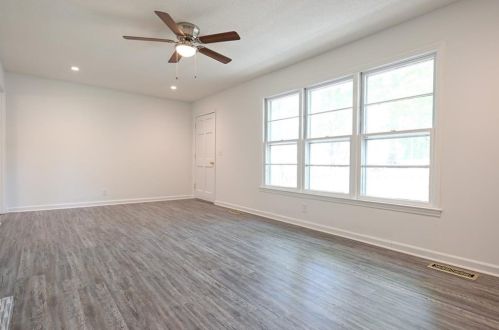 367 Sam Brown Blvd, Commerce, GA 30529-3287