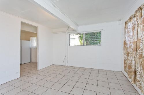 1781 Puowaina Dr, Honolulu HI  96813-1735 exterior