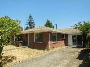 514 Hillkress Ave, Waunch Prairie, WA 98531-4655