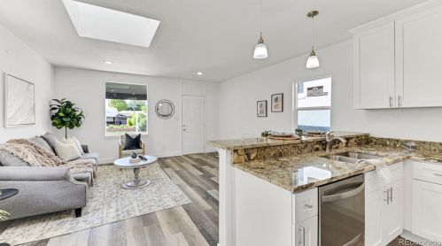 660 Meade St, Denver CO  80204-3017 exterior