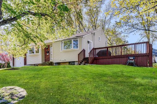 27 Gibson Dr, Hazlet, NJ 07730-2665