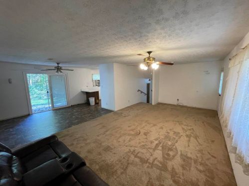 115 Hollybrook Rd, Atlanta, GA 30349-1701