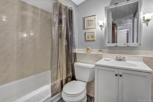 2751 55th Ave, Denver CO 80221-1615 exterior