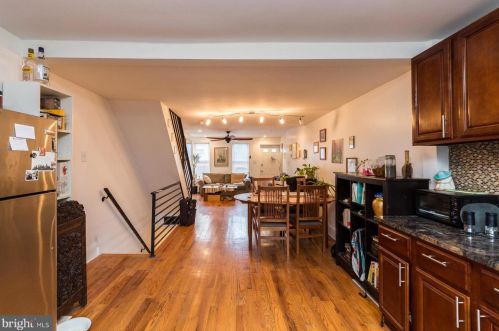 1451 Colorado St, Philadelphia, PA 19146-4732