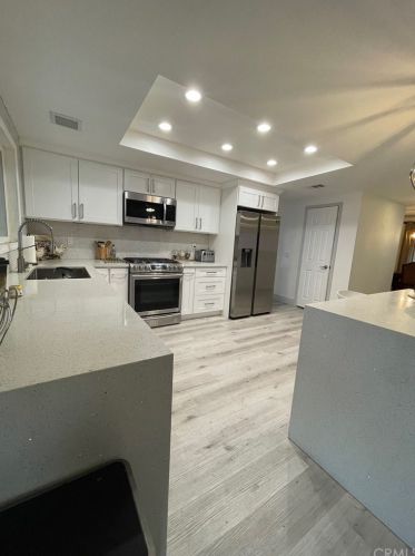 2045 Apple Ave, Rialto CA  92377-4620 exterior