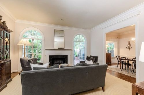 31 Mooregate Sq, Atlanta GA  30327-1539 exterior