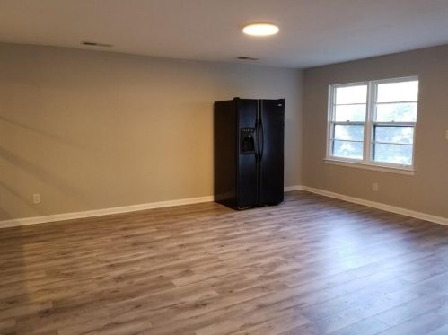 3228 Colquitt Dr, Atlanta GA  exterior