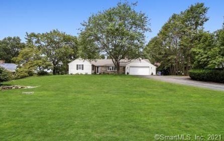21 Ledgewood Dr, Glastonbury, CT 06033-4124
