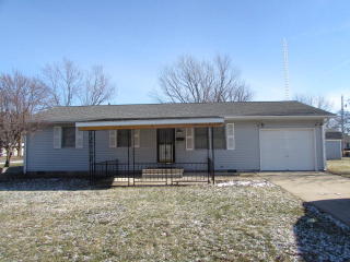 1209 Park St, Georgetown, IL 61846-1063