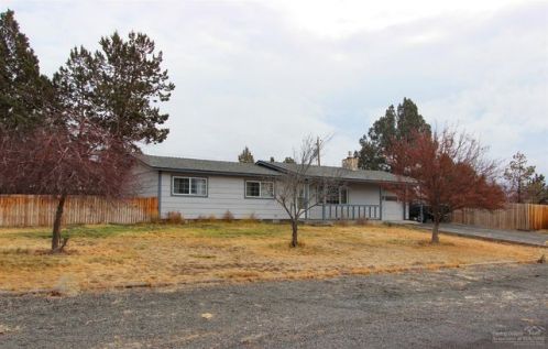 3110 47th St, Eagle Crest, OR 97756-9521