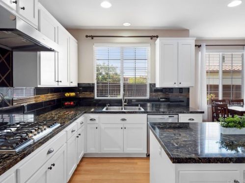 346 Avenida La Cuesta, San Marcos, CA 92078-4207