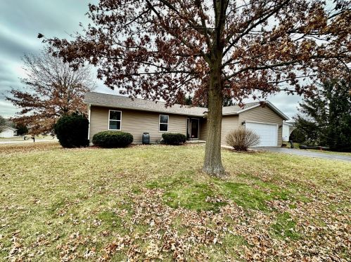 4614 Bamburg Ave, Rockford, IL 61109-6701