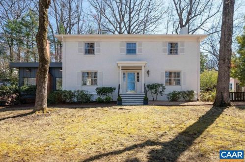 1630 Brandywine Dr, Charlottesville, VA 22901-2802