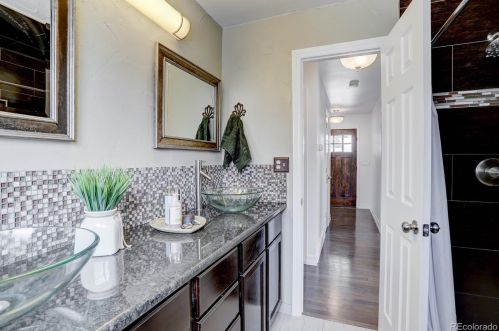 3385 Saratoga Ave, Englewood CO 80110-6203 exterior