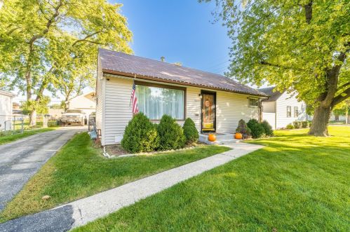 10010 Nevada Ave, Schiller Park, IL 60131-3120