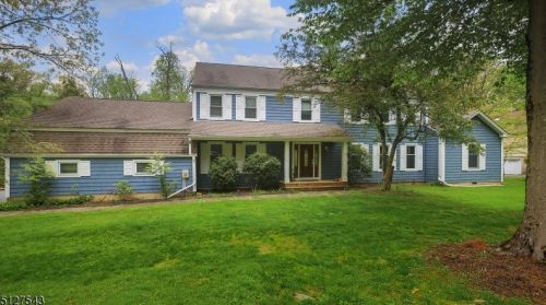 57 Red Hill Rd, Warren, NJ 07059-5550