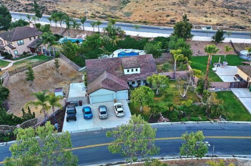 1491 El Paso Dr, Norco, CA 92860-3879