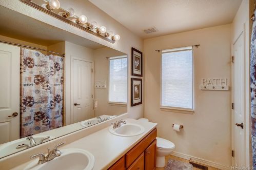 25470 Hinsdale Pl, Denver CO  80016-2198 exterior