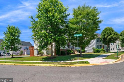 16676 Anchor Bend Cir, Woodbridge, VA 22191-6388