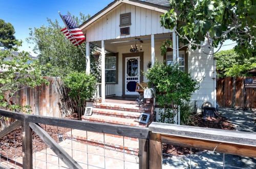 712 P St, Livermore, CA 94551-4165