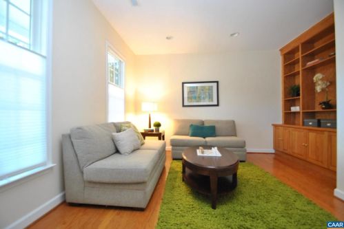 3293 Turnberry Cir, Charlottesville, VA 22911-7491